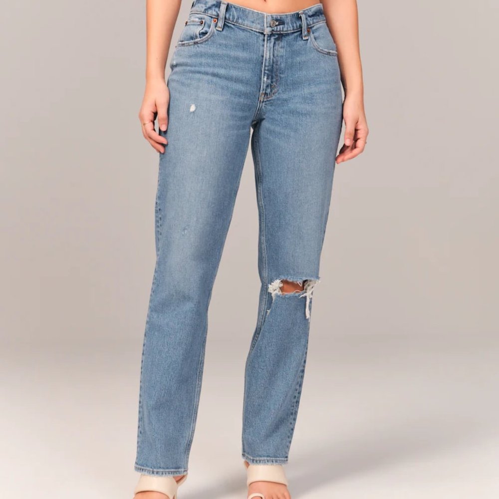 Abercrombie & Fitch The 90s Straight Low Rise Jeans(13)